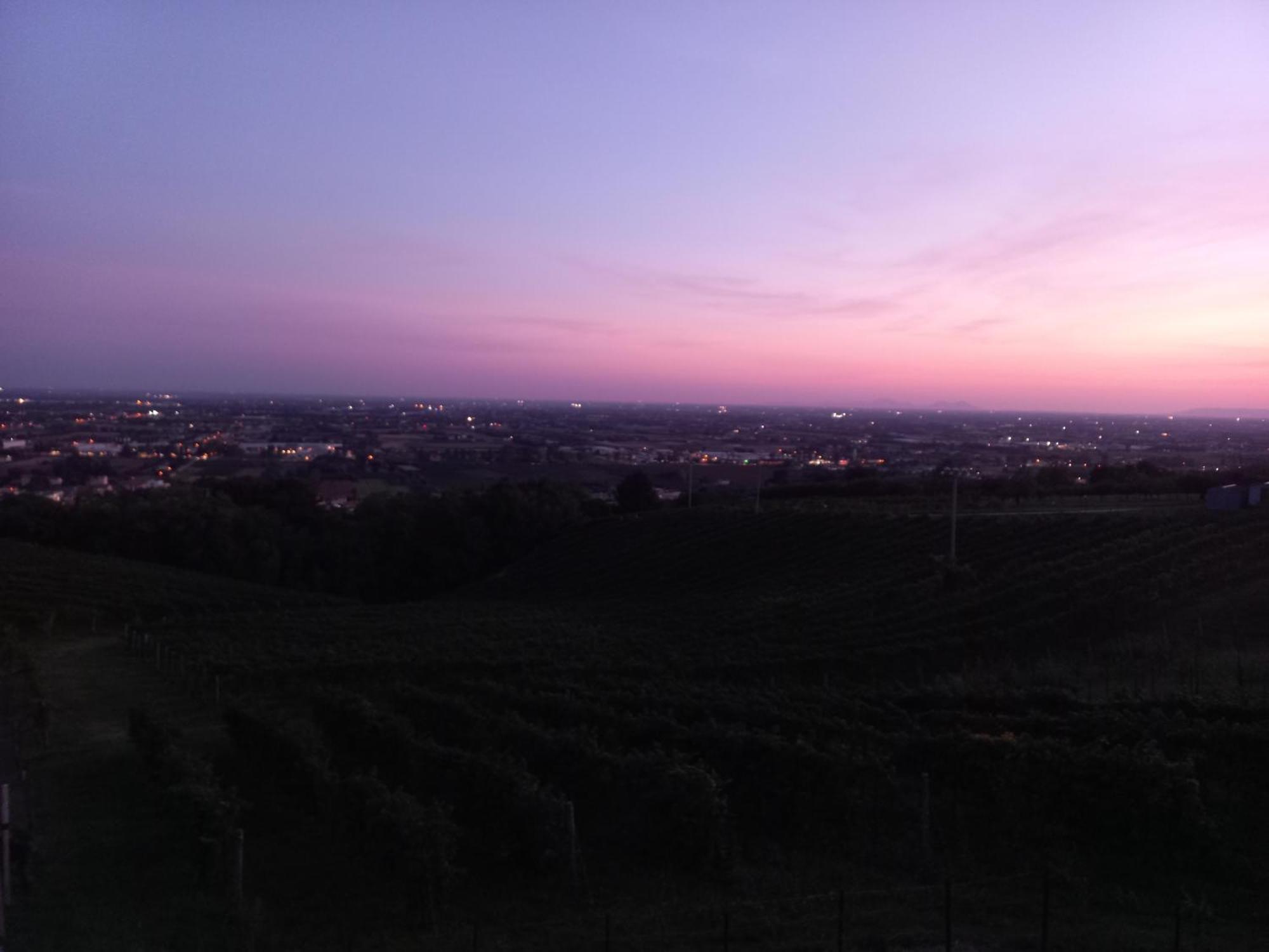 Terrazza San Vettore Camere Con Colazione, Relax In Collina Con Vista Sui Vigneti Docg Asolo Maser Exterior foto